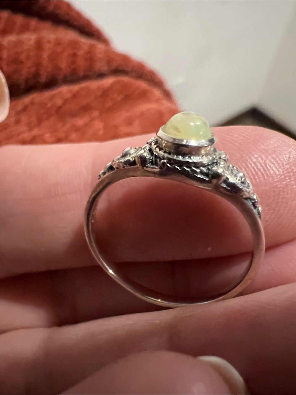 Delicate Opal Cabochon Sterling Silver Ring in Pale Green Size 6 - Picture 3 of 10